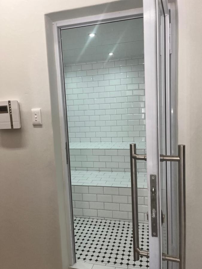 Conductor'S Inn تسومب المظهر الخارجي الصورة