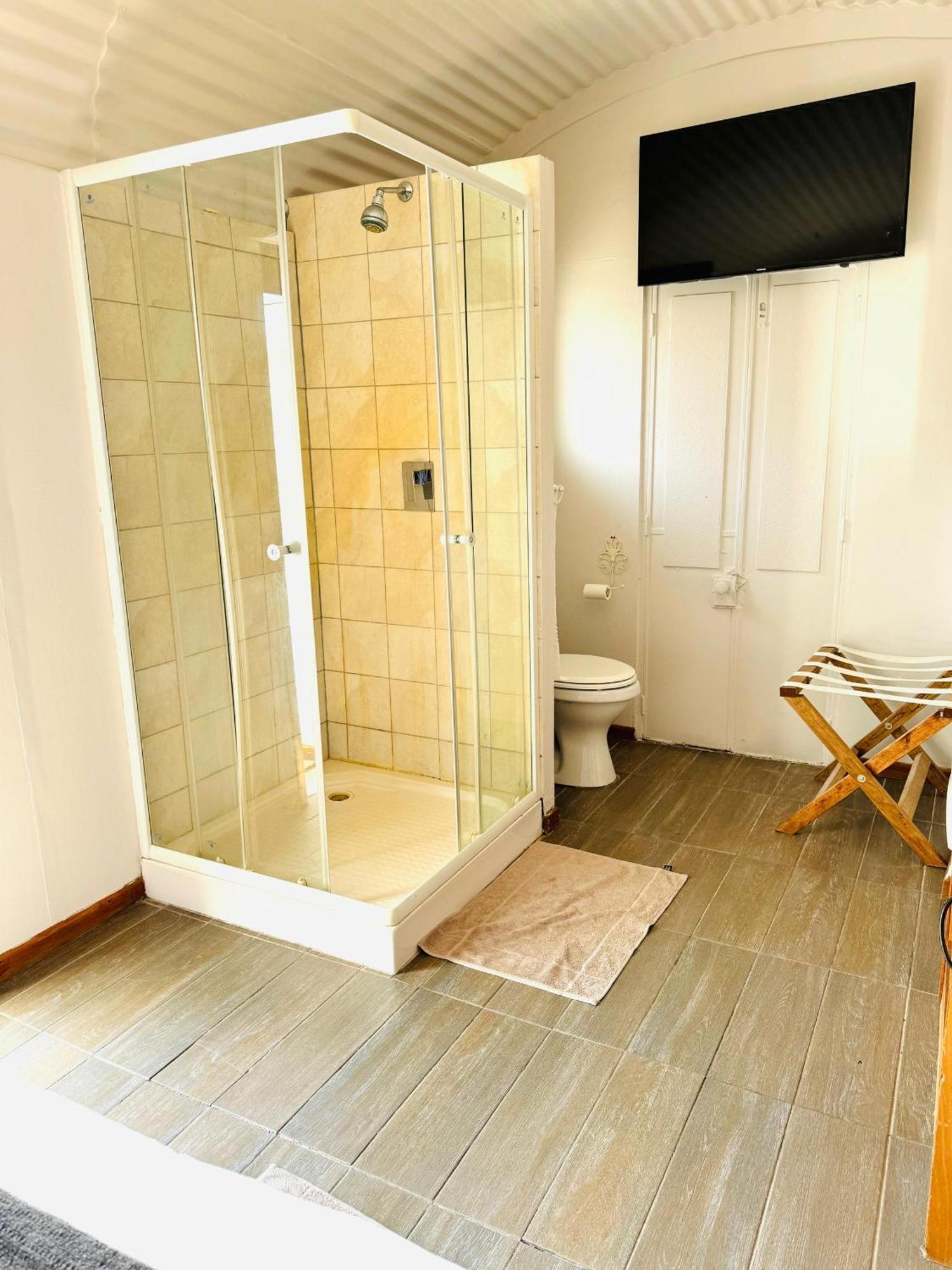 Conductor'S Inn تسومب المظهر الخارجي الصورة